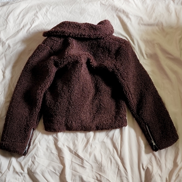 Jacket - Picture 4 of 4